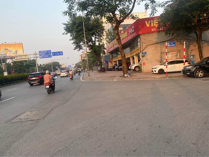 Lô đất vàng Bồ Đề, Long Biên 40m² - Kinh doanh đỉnh cao, giá thương lượng!