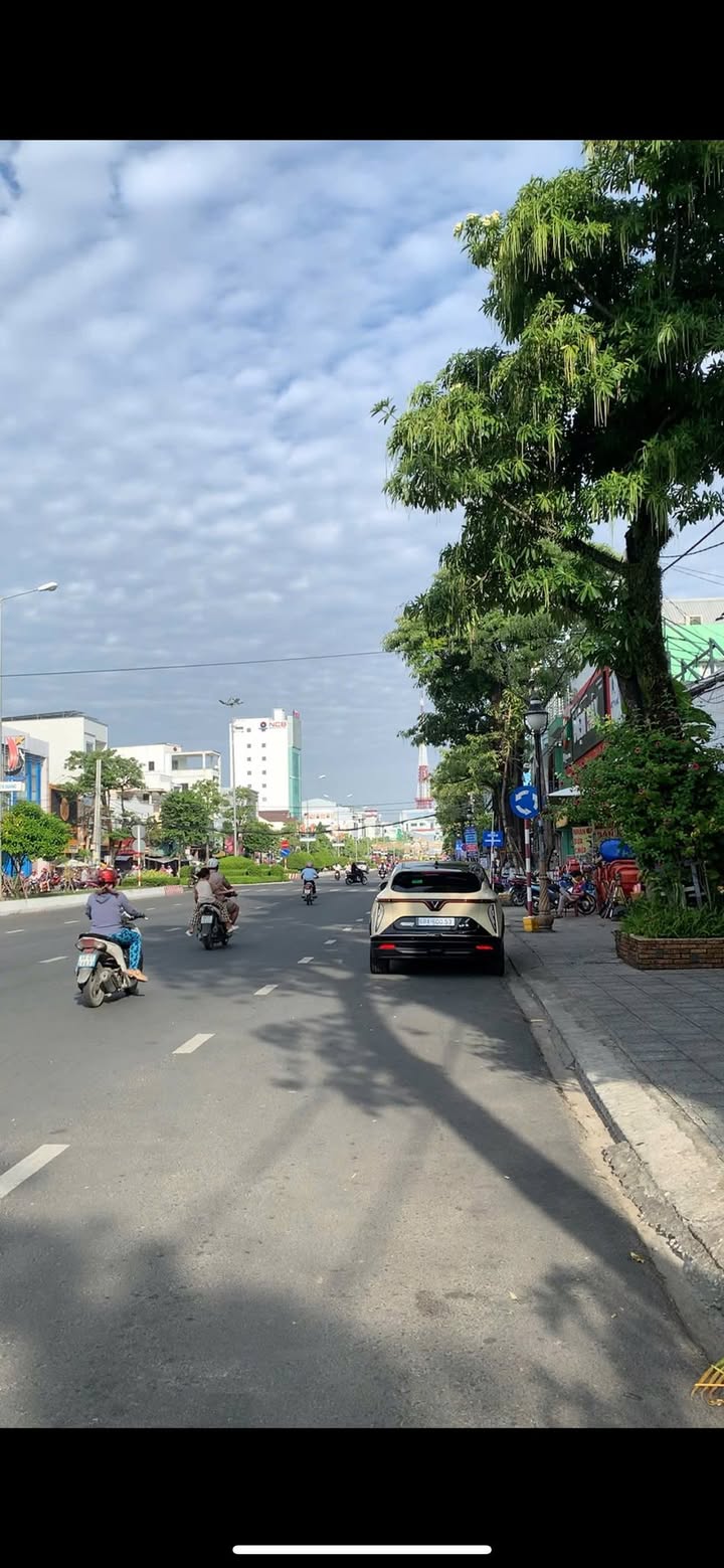 Nhà nguyên căn cho thuê tại Trần Phú, Rạch Giá 255m² - Vị trí đắc địa kinh doanh!