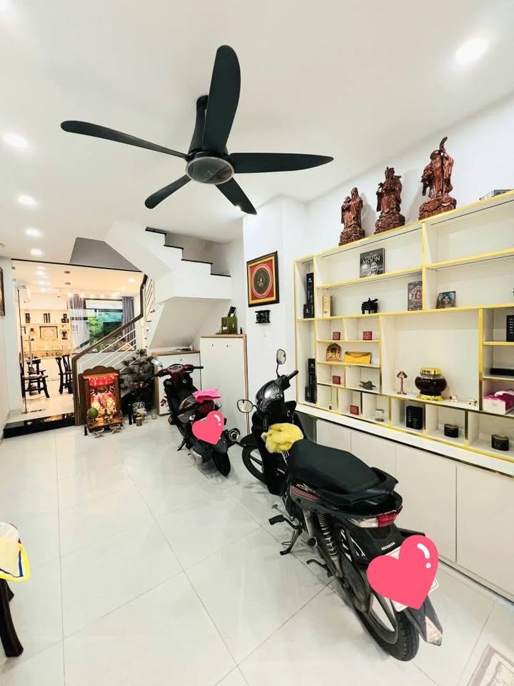 Nhà 4 tầng Bình Thạnh 50m² giá 8.5 tỷ - Chính chủ xây mới cực đẹp!