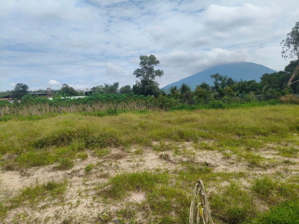 Đất Ninh Sơn Tây Ninh 378m² giá 3xx triệu - Vị trí đắc địa gần khu du lịch!