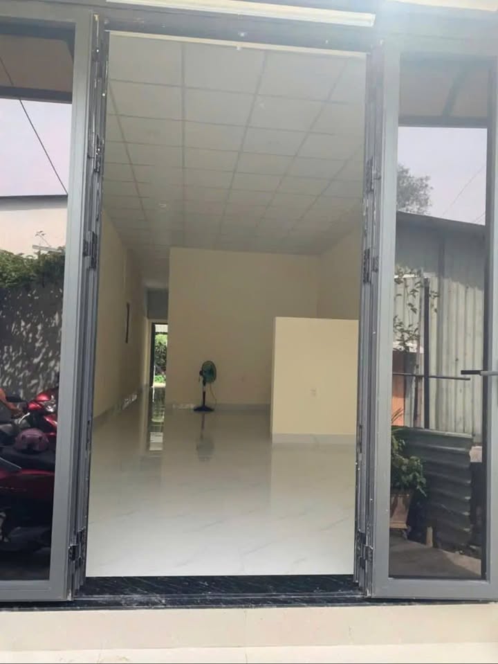 Nhà nguyên căn 2 phòng ngủ tại hẻm 994 Huỳnh Tấn Phát, quận 7 - Giá chỉ 8 triệu/tháng!