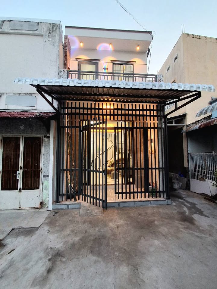 Nhà hẻm Ngô Quyền, Rạch Giá 44.63m² giá 1.3 tỷ - Nhà chính chủ, nội thất đầy đủ!
