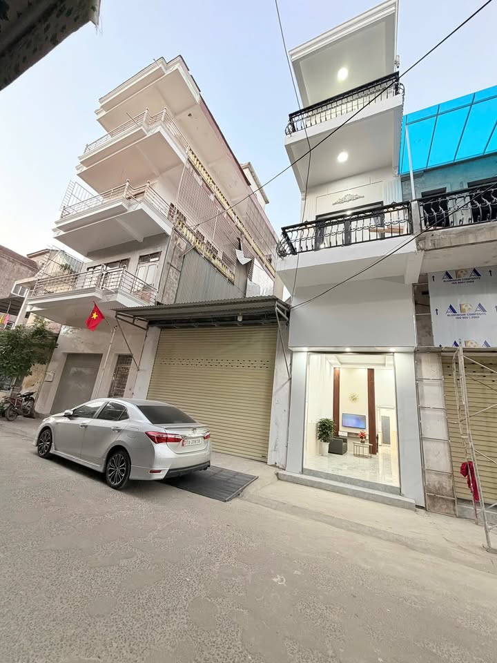 Nhà 3 tầng Hồng Sơn, TP Vinh 42.5m² giá 3.7 tỷ - Vừa ở vừa kinh doanh!