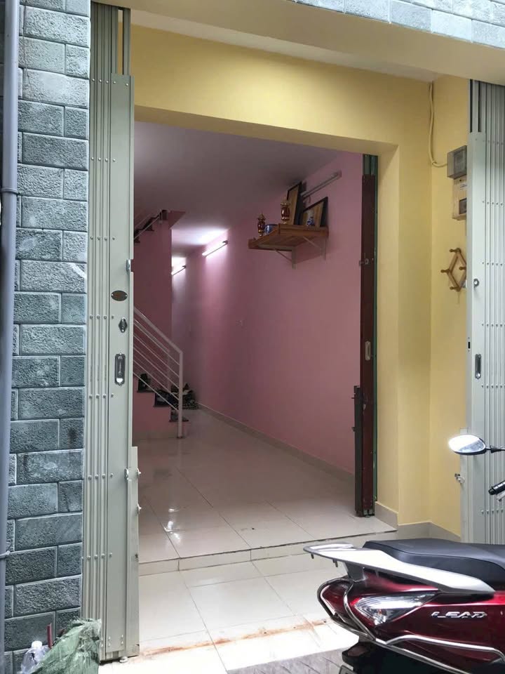 Nhà phố Bến Vân Đồn, Quận 4 - 26m² giá 4.15 tỷ - Nhà mới, vào ở ngay!