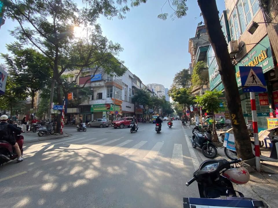Bán gấp mặt phố Lạc Trung, quận Hai Bà Trưng 75m² - Căn góc lý tưởng cho văn phòng!