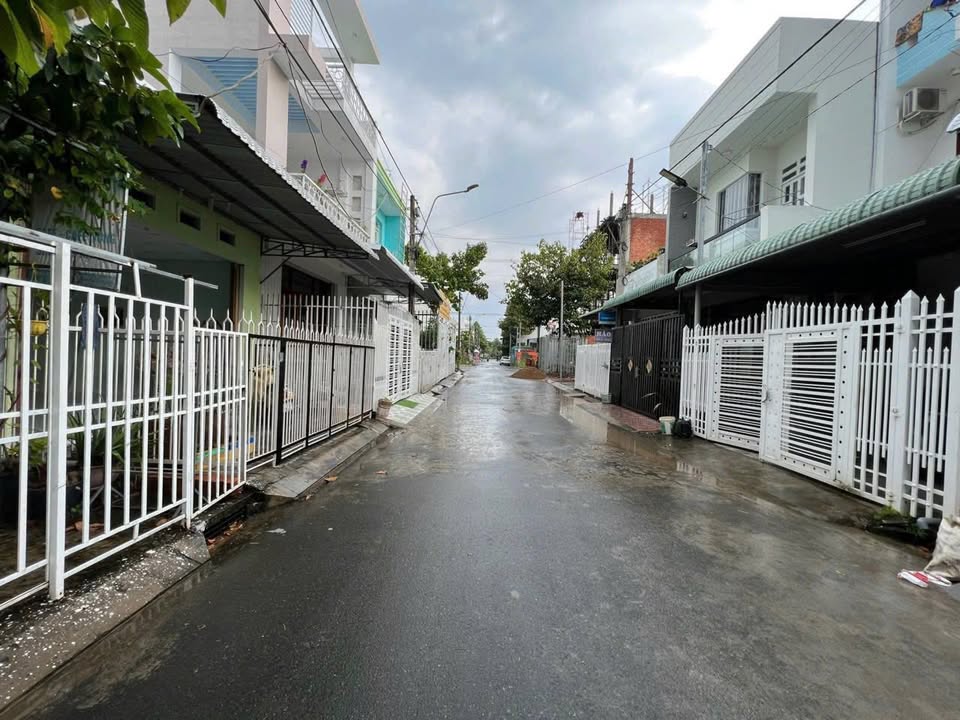 Nhà kho cho thuê tại đường số 17, Bình Khánh, 220m² chỉ 10 triệu/tháng