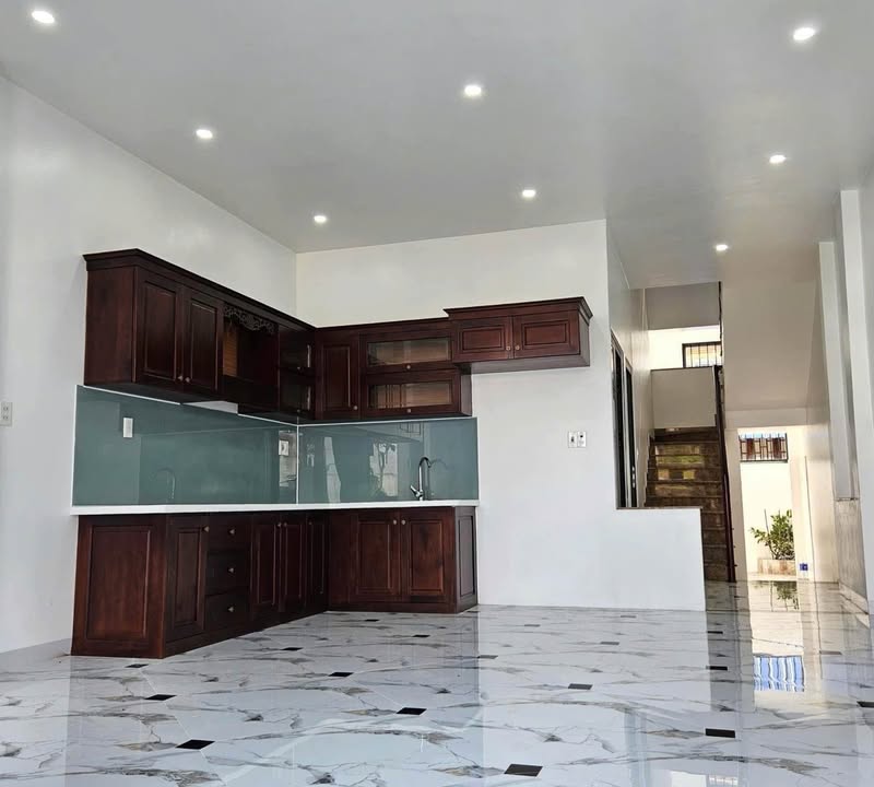 Nhà 2 tầng hiện đại tại Khu Phú Thượng, Huế - Diện tích 80m², giá chỉ 2.9 tỷ!