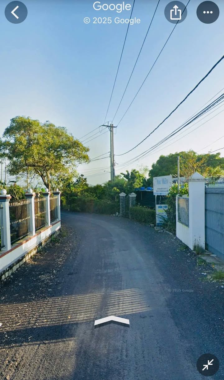 Đất vườn Suối Tiên 450m² giá 2 tỷ - Mặt tiền 2 đường nhựa thông thoáng!