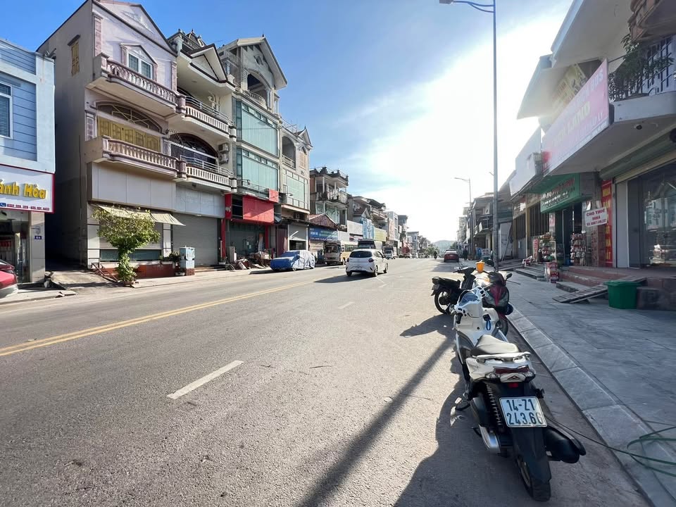 Đất mặt tiền Quốc lộ tại Hà Khẩu, Hạ Long 60m² chỉ 4 tỷ - Đầu tư sinh lời ngay!