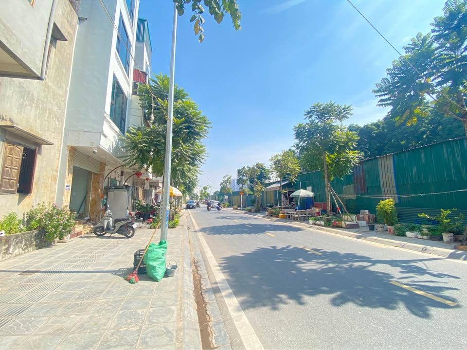 Cho thuê nguyên căn mặt phố Lê Đại, Ngọc Thụy, Long Biên 50m² - Thiết kế hiện đại, vị trí đắc địa!