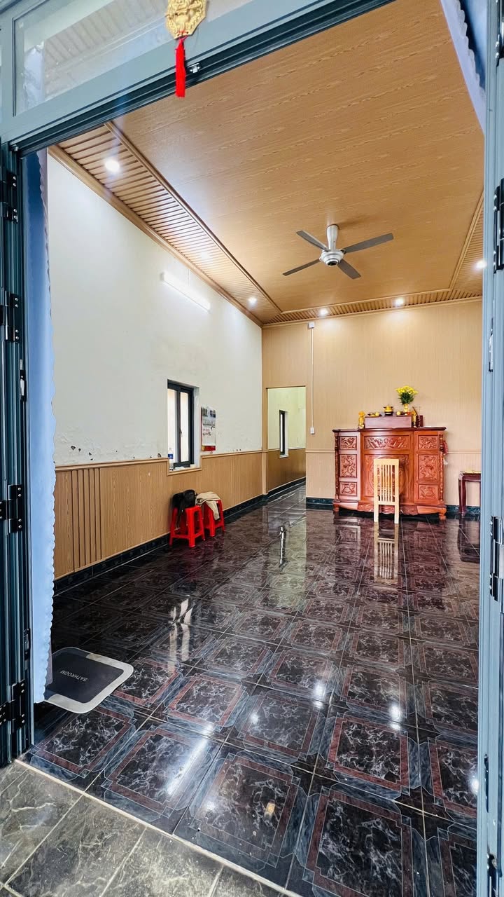 Nhà mặt tiền Trần Nguyên Hãn, Pleiku 138m² giá chỉ 3.5 triệu - Phù hợp cho gia đình!