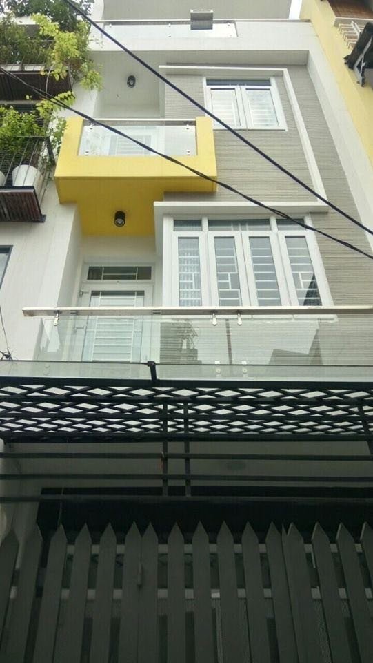 Nhà phố mới xây 3 tầng, Tân Thới Hiệp 42m² giá 1.98 tỷ - Sẵn sàng vào ở ngay!