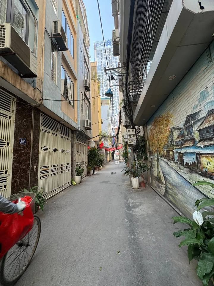 Đất đẹp Lê Trọng Tấn Hà Đông 215m² giá 30.3 tỷ - Cơ hội đầu tư hiếm có!