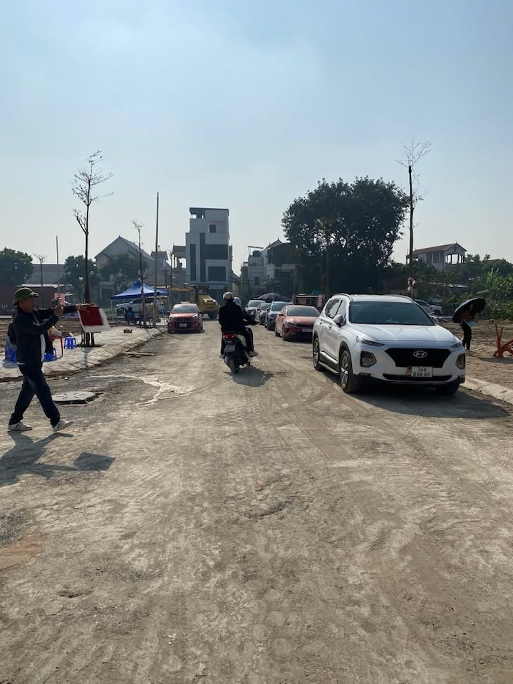 Đất đấu giá xã Chí Minh 102m² giá 3.8 tỷ - Vị trí đắc địa, sinh tài lộc!