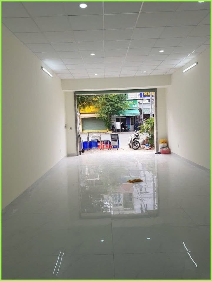 Cho thuê nguyên căn mặt tiền Phạm Văn Bạch, 130m² giá 22 triệu - Vị trí vàng dễ kinh doanh!