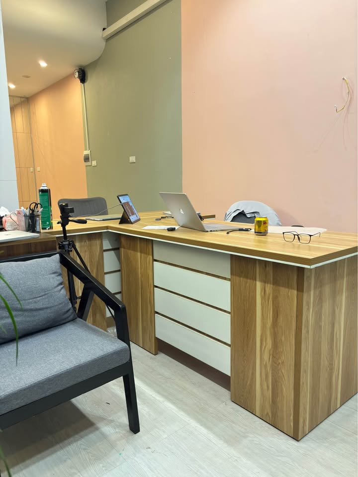 Căn hộ tập thể Tôn Thất Tùng 35m² giá 4 tỷ - Sổ đỏ chính chủ, vị trí trung tâm Đống Đa!