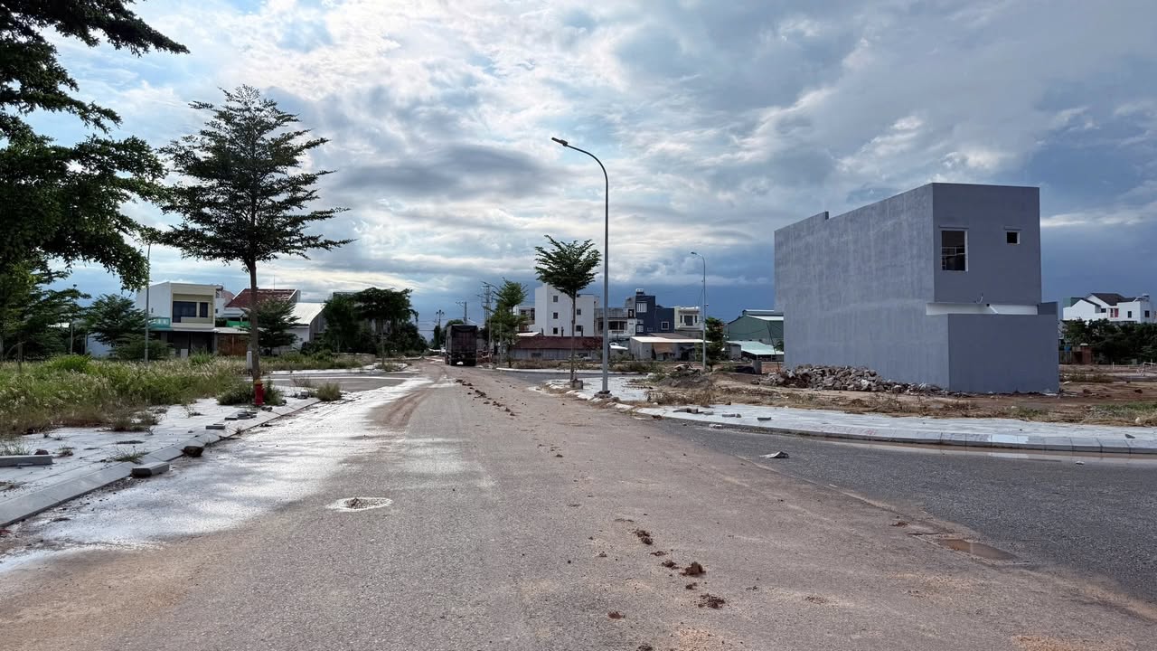 Đất nền Khu Đông Bàn Thành 3 An Nhơn 109m² giá 1.3 tỷ - Mặt tiền, view công viên