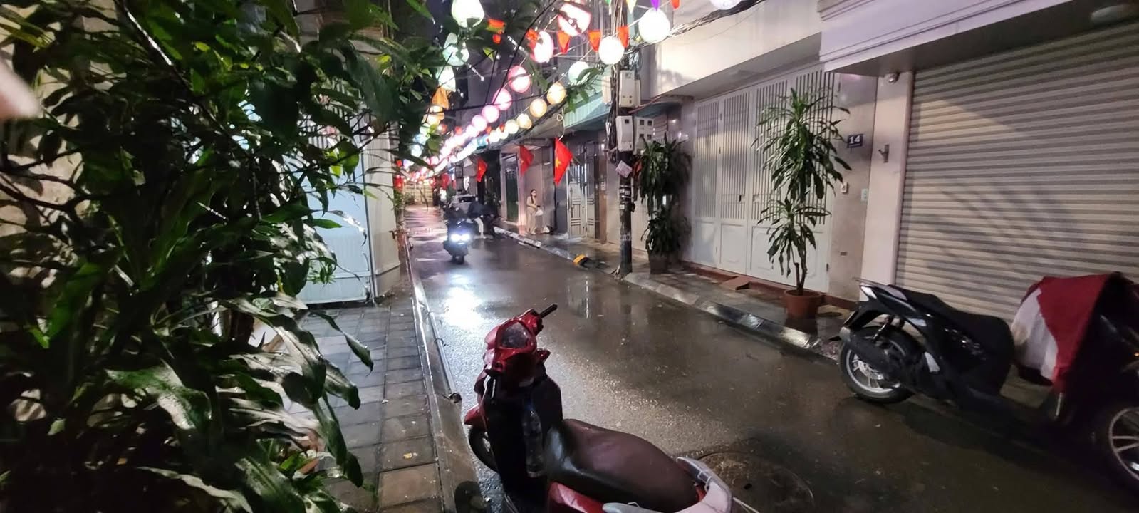 Nhà phố Quần Ngựa, Ba Đình, Hà Nội 80m² giá 39.5 tỷ - Đầu tư sinh lời hoặc xây mới!