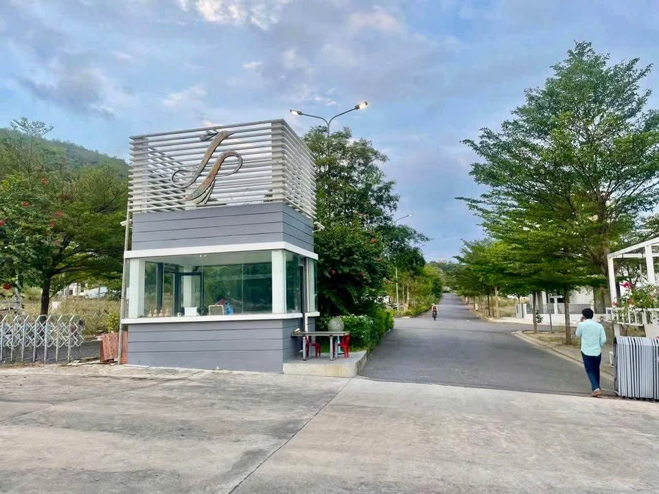 Đất KĐT Hoàng Phú Bắc Nha Trang 88.46m² giá 2.1 tỷ - Đường rộng thông thoáng!