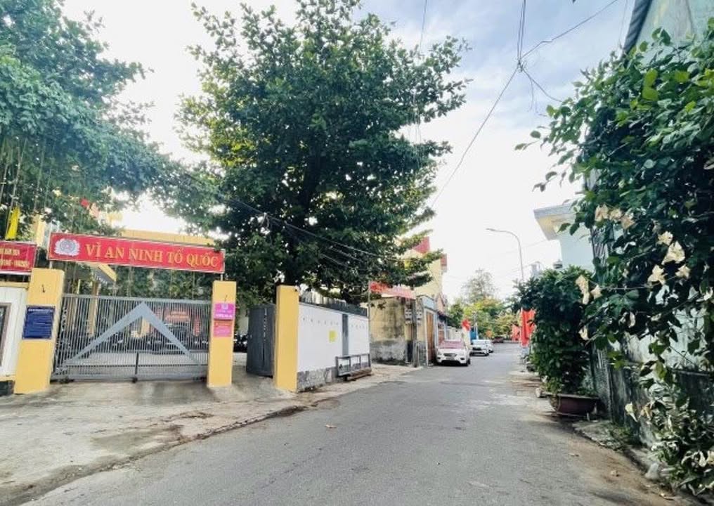 Nhà Hòa Hải Đà Nẵng 153m² giá 4 tỷ - Kiệt ô tô gần chợ Non Nước!