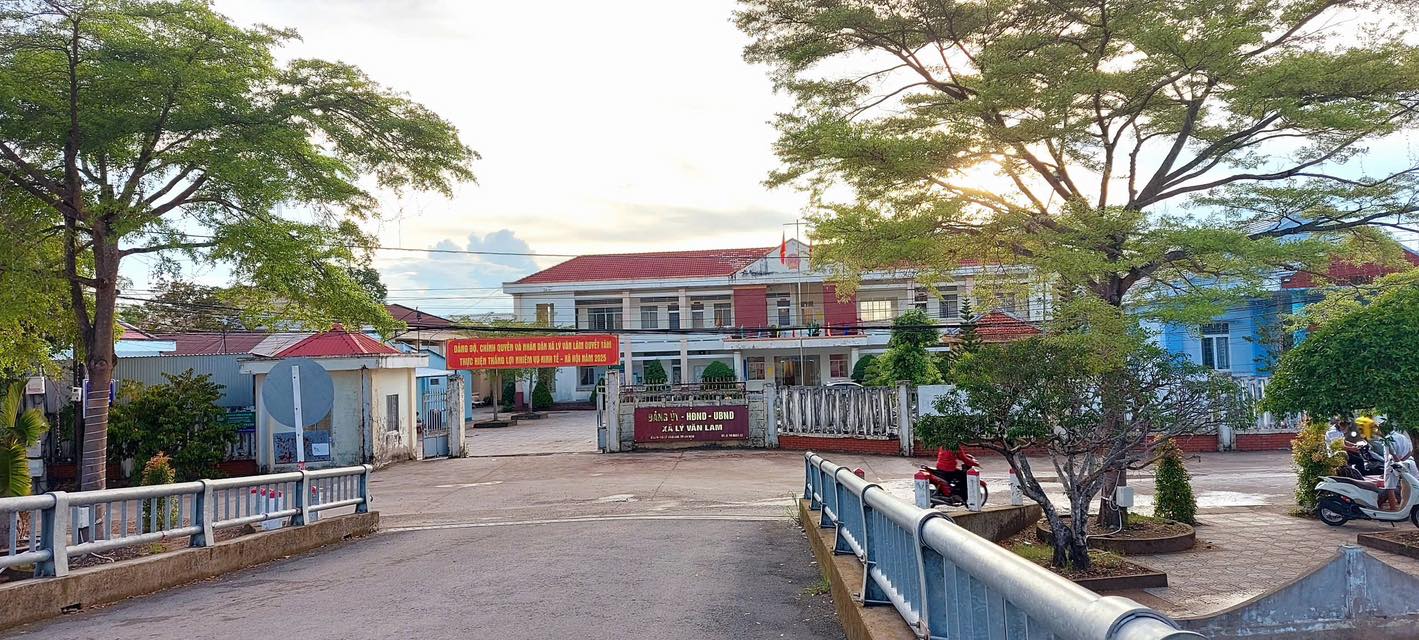 Đất thổ cư Lý Văn Lâm 220m² giá 570 triệu - Sổ đỏ chính chủ, hỗ trợ ngân hàng!