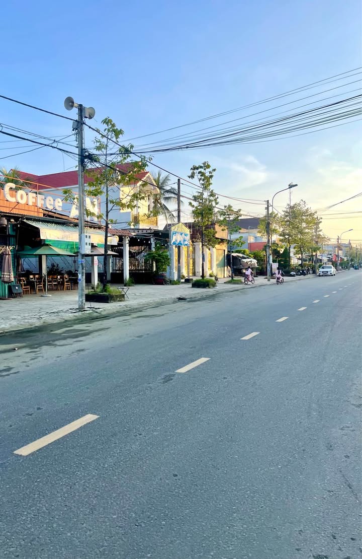 Nhà phố đường Nguyễn Trung Trực, Cà Mau 108m² giá 3 tỷ - Đầu tư sinh lời ngay!