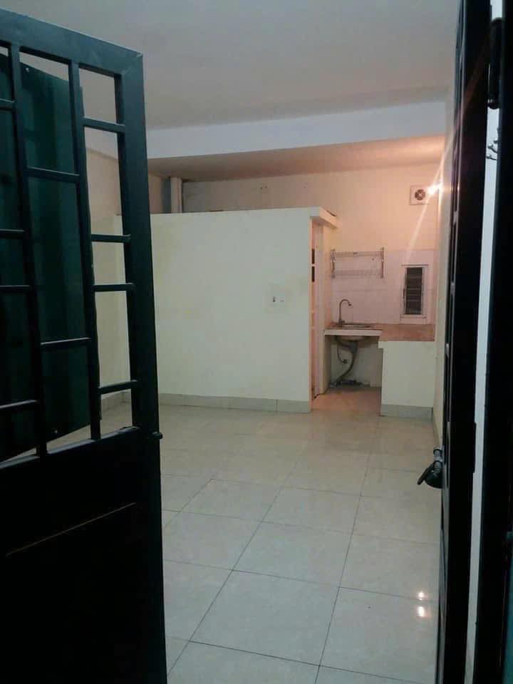 Cho thuê phòng trọ khép kín tại Kim Giang, 25m² chỉ từ 2.2 triệu/tháng - An ninh tốt, tiện lợi!