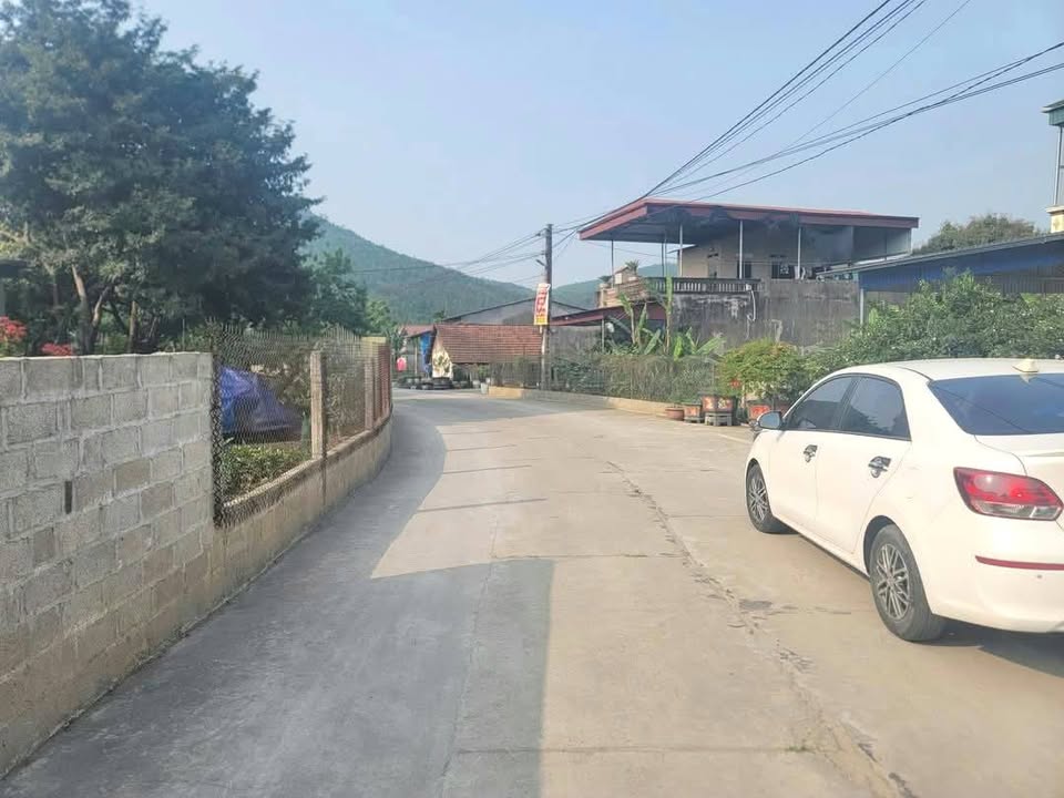 Nhà cấp 4 tại xã Hà Thượng, 300m² giá 1 tỷ - Sẵn sàng vào ở ngay!