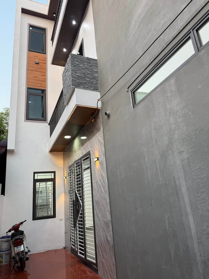 Nhà chính chủ ngõ 100 Phùng Khắc Khoan 59m² - Thiết kế hiện đại, ô tô đỗ trước cửa!