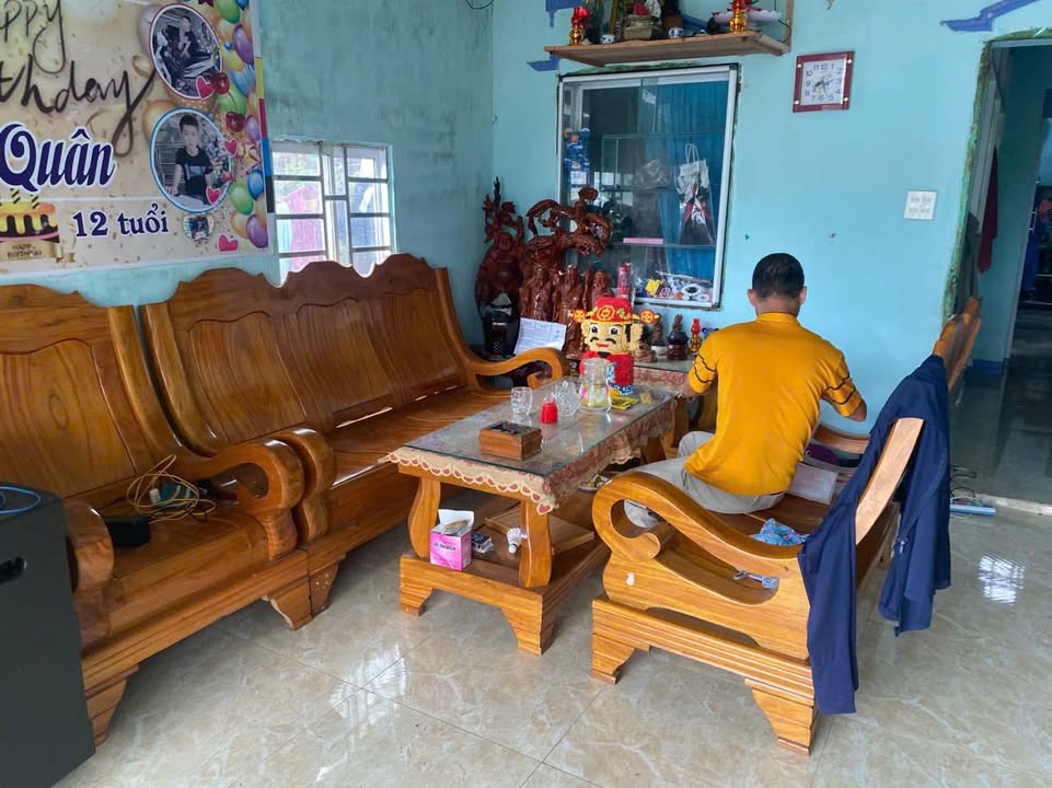 Đất thổ cư Hòa Hiệp 215m² giá 1.1 tỷ - Gần biển, chính chủ!