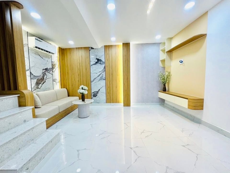 Nhà phố Phú Nhuận 25m² giá 4.14 tỷ - Full nội thất, vào ở ngay!