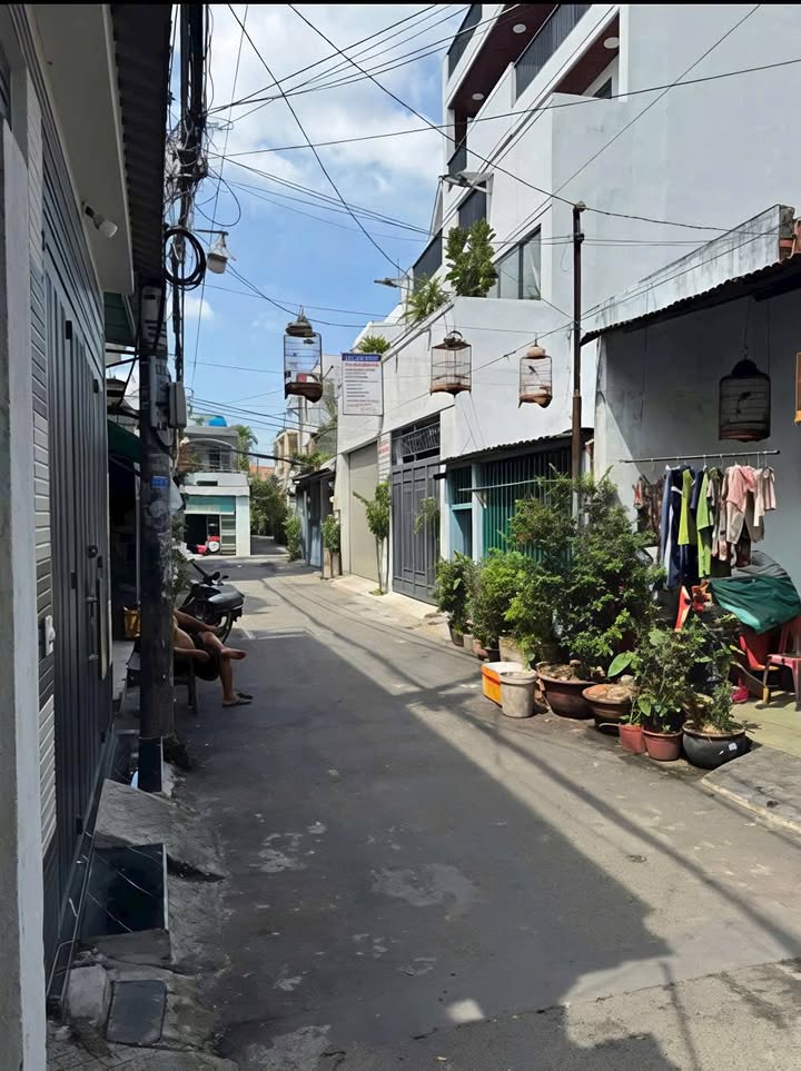 Nhà cấp 4 cho thuê tại Phạm Văn Chiêu, Gò Vấp 100m² giá 7 triệu - Tiện ích đa dạng!