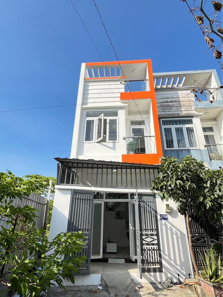 Nhà phố Thới An, quận 12, 51m² giá 3.78 tỷ - KDC đồng bộ, ô tô vào tận nơi!
