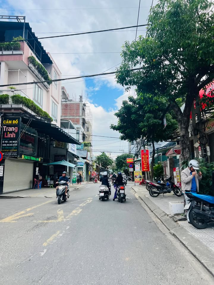 Bán Biệt Thự Nhà Vườn Mỹ Khê 285m² giá 28 tỷ - Đầu tư sinh lời ngay!