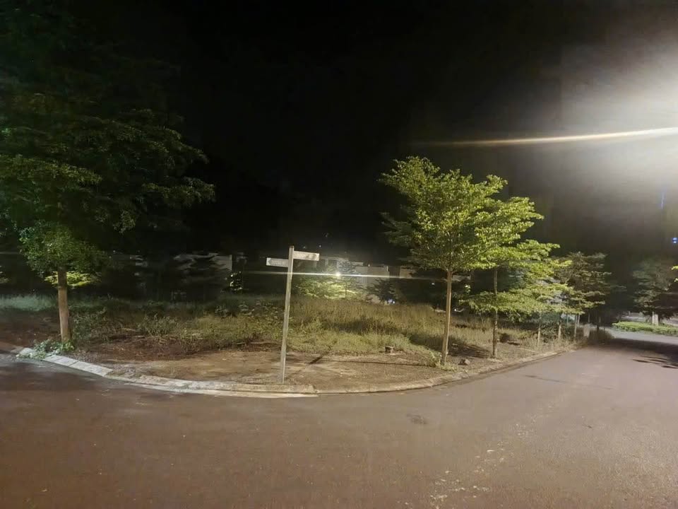 Bán đất KĐT Hoàng Phú Nha Trang 168,6m² giá 4,2 tỷ - Lô góc đẹp, gần biển!