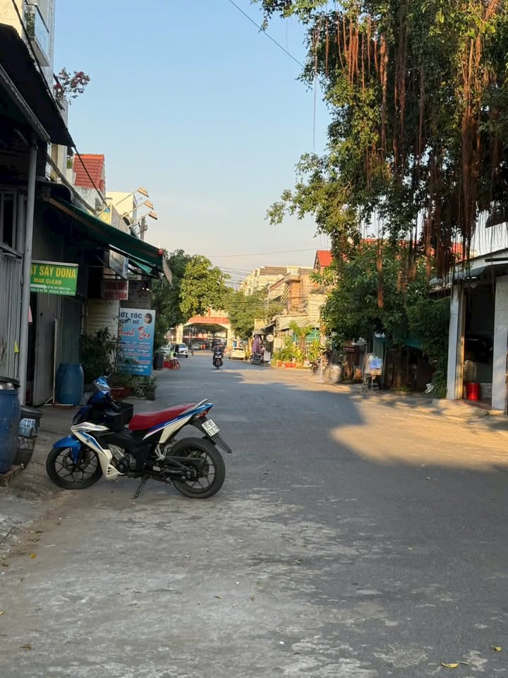 Mặt tiền kinh doanh đường N2, Thuận An 100m² giá 4.3 tỷ - Cơ hội đầu tư hiếm có!