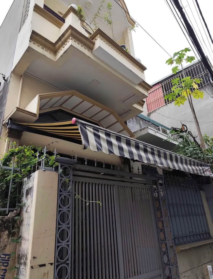 Nhà cho thuê 2,5 tầng mặt ngõ Miếu Hai Xã 55m² - Giá chỉ 4 triệu/tháng!