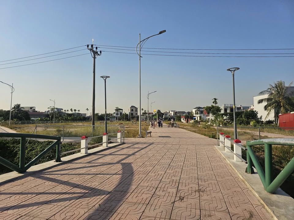 Đất nền mặt đường 40m view công viên TDC Tràng Cát 75m² giá chỉ 5.625 tỷ - Cơ hội đầu tư hấp dẫn!