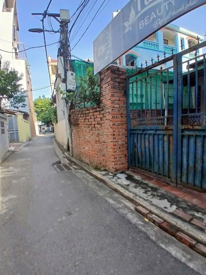 Đất nền phường Việt Hưng 96m² giá thỏa thuận - Ô tô đỗ cửa, giao thông thuận lợi!