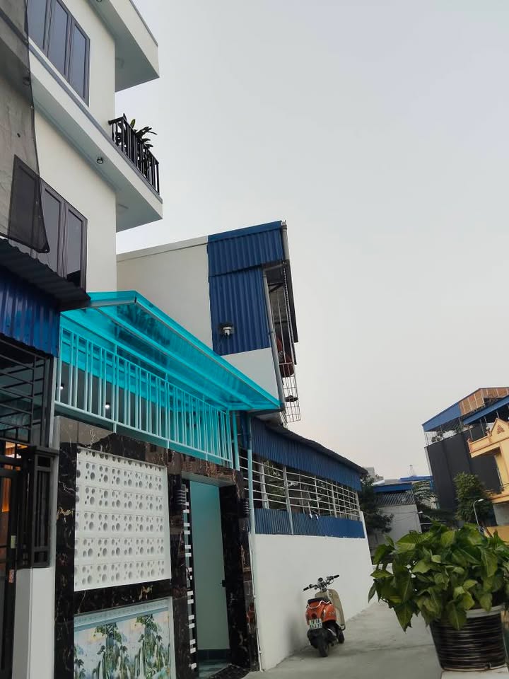 Nhà 3 tầng tại Lương Thế Vinh, Nam Định 47m² giá 2.3 tỷ - Nội thất cao cấp, chính chủ bán!