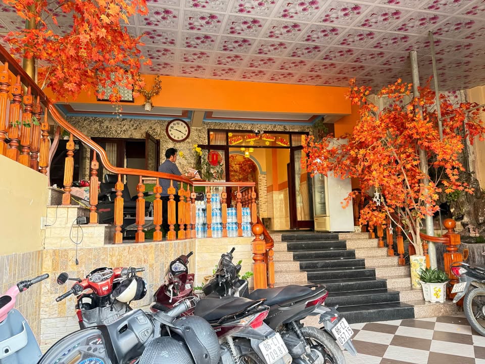 Khách sạn 3 tầng tại phường Phú Trinh, Phan Thiết - 250m² giá 11 tỷ - Đầu tư sinh lời ngay!