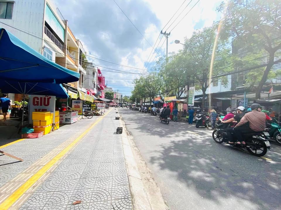 Đất nền mặt tiền đường Kỳ Đồng, Liên Chiểu, 90m² giá 7.9 tỷ - Vị trí sầm uất, thuận tiện kinh doanh!