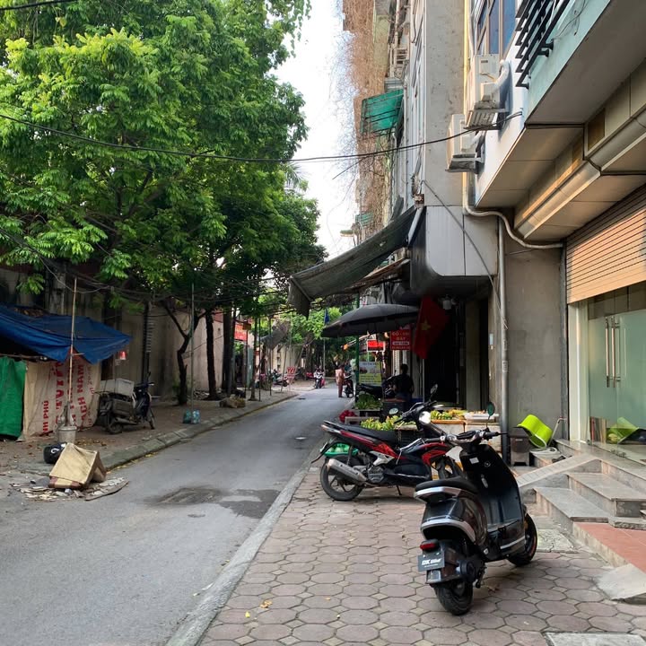 Nhà Phố Phú Đô 40m² giá 13 tỷ - Kinh doanh đỉnh, ô tô vào tận nơi!