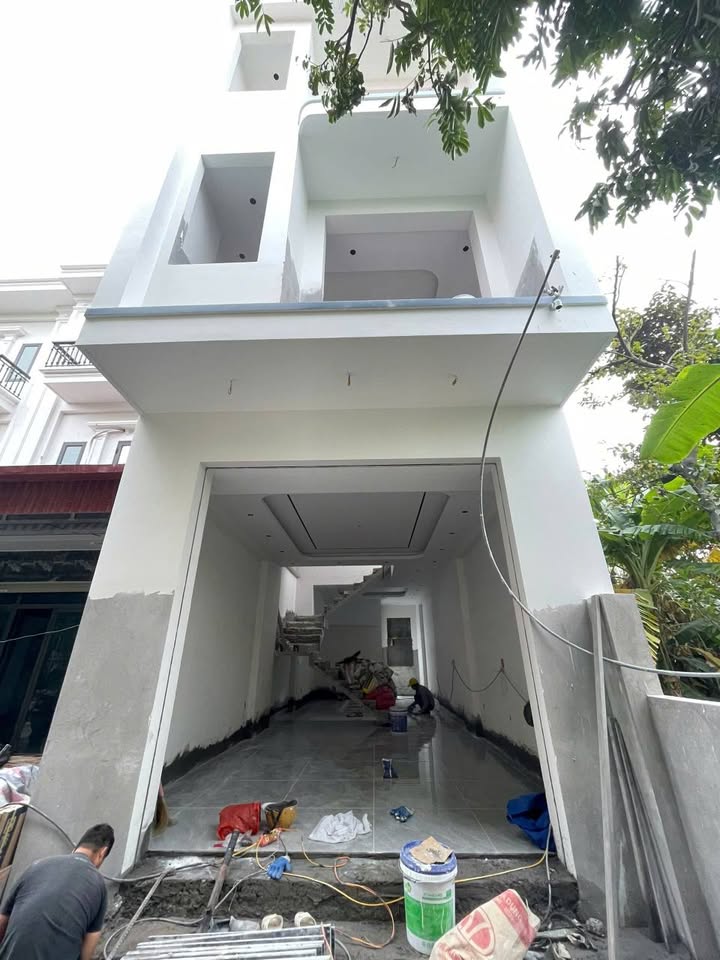 Nhà 3 tầng tại TDP Bắc Sơn, 65m² giá 2.5 tỷ - Thiết kế hiện đại, gần khu công nghiệp!