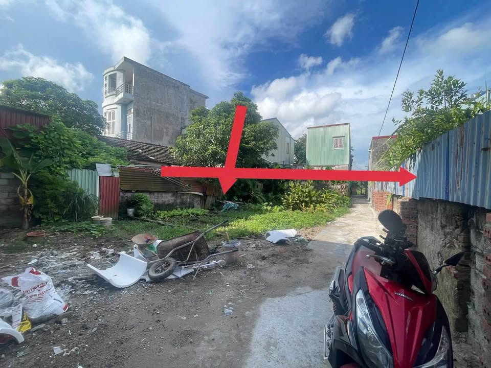 Đất nền ngõ 285 Hoàng Quốc Việt 40m² giá 800 triệu - Sổ đỏ chính chủ, gần trung tâm