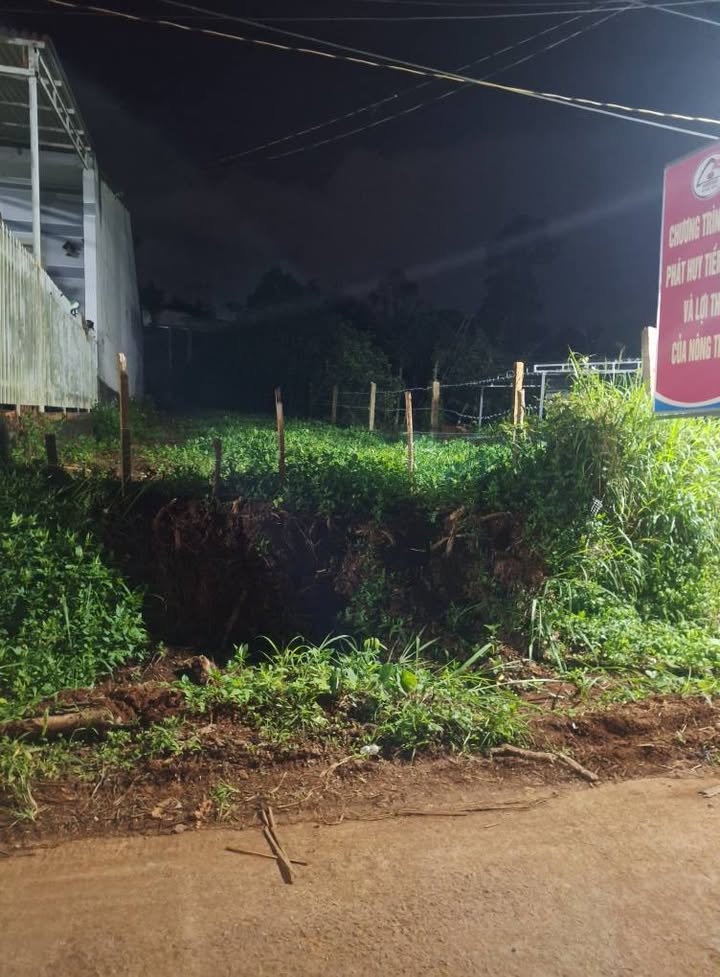 Đất nền Đức Mạnh 204m² giá 980 triệu - Đường thông tứ hướng, dân cư đông đúc!