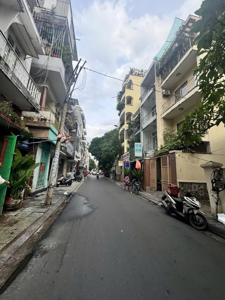 Nhà mặt tiền Nguyễn Phi Khanh, quận 1, 72m² giá 23 tỷ - Cơ hội đầu tư hấp dẫn!