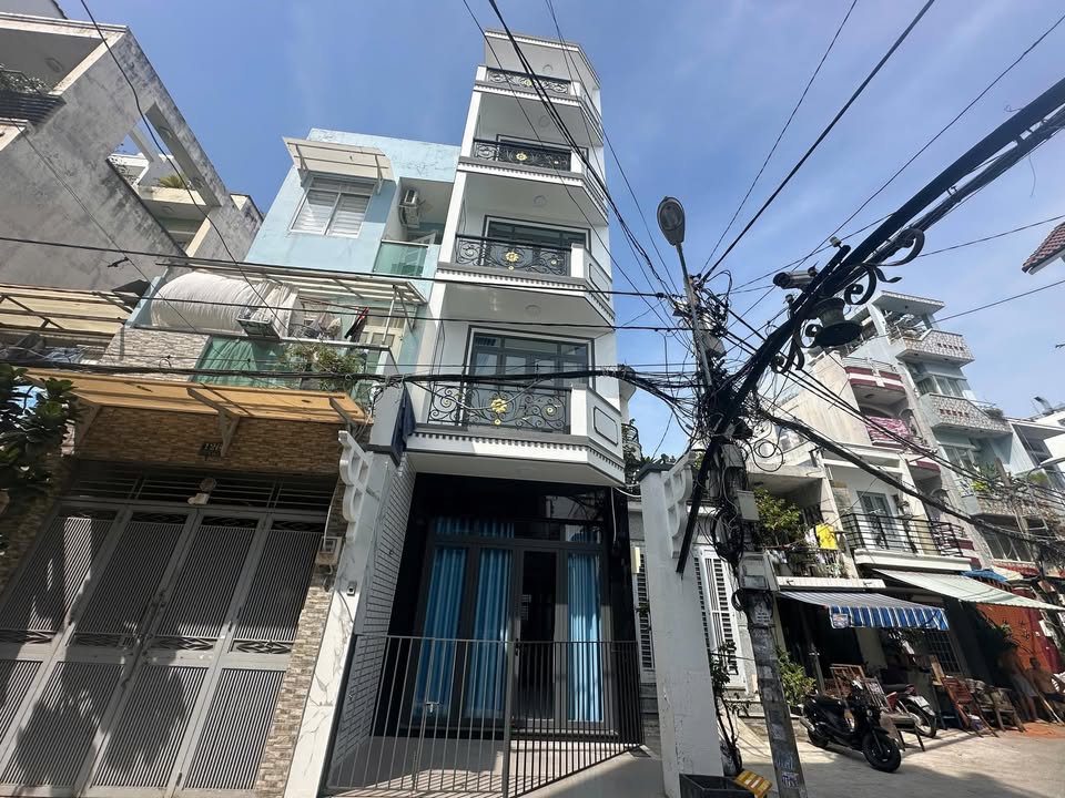 Nhà mặt tiền Diên Hồng Bình Thạnh 66m² giá 13.5 tỷ - Kết cấu 6 tầng hiện đại