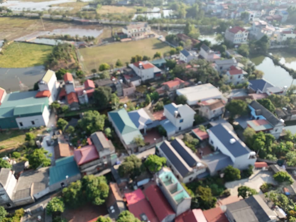 Lô đất mặt tiền 5m tại khu phố Đông, Bích Động 135m² giá 1.75 tỷ - Đầu tư sinh lời ngay!