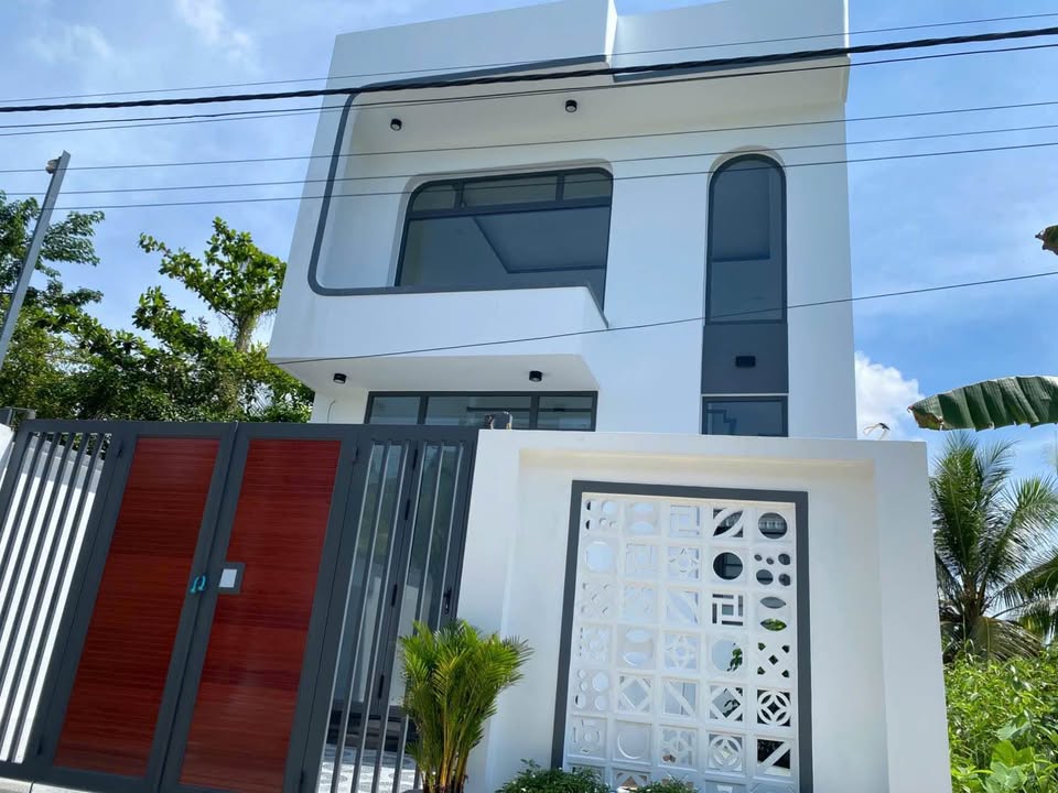 Nhà trệt lững mới 100% tại Long Tuyền, Bình Thủy giá 1.55 tỷ - Sẵn sàng vào ở!